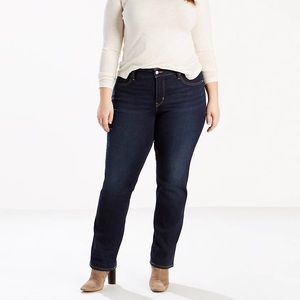 314 Levi’s Shaping Strait